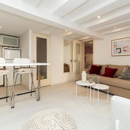 Cosy And Bright In Lapa Appartamento